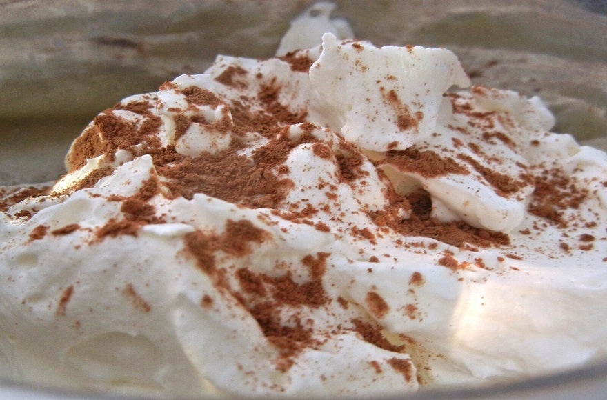COCONUT CREAM PIE ICE CREAM